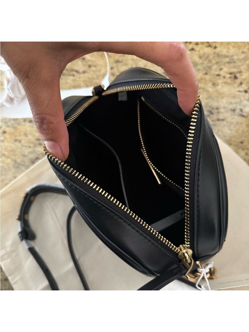NWT TORY BURCH Kira Diamond Quilt Camera Bag Black Color - Picture 7 of 11
